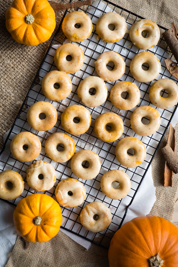 Mini Baked Pumpkin Donuts with Brown Butter Glaze - so comforting for fall! | The Worktop