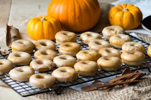Mini Baked Pumpkin Donuts with Brown Butter Glaze - so comforting for fall! | The Worktop