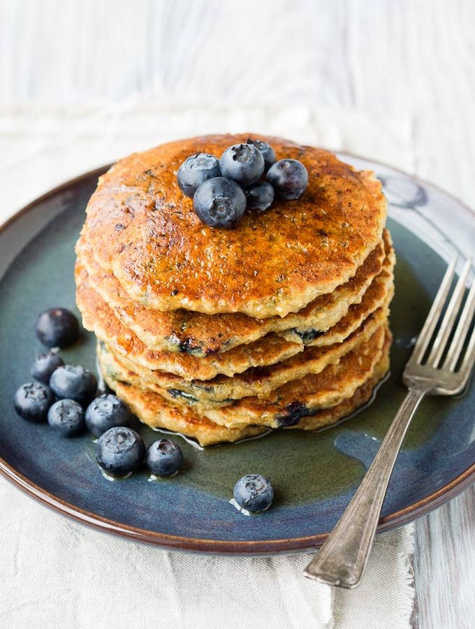 Vegan Oatmeal Pancake Recipe | The Worktop