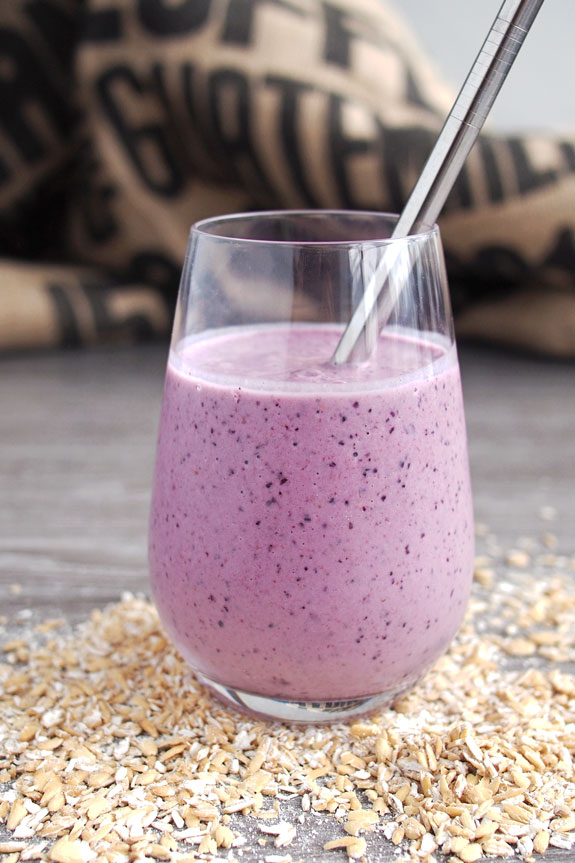 Healthy Fruit and Oat Smoothie | 20+ Healthy Fruit Smoothies | The Worktop