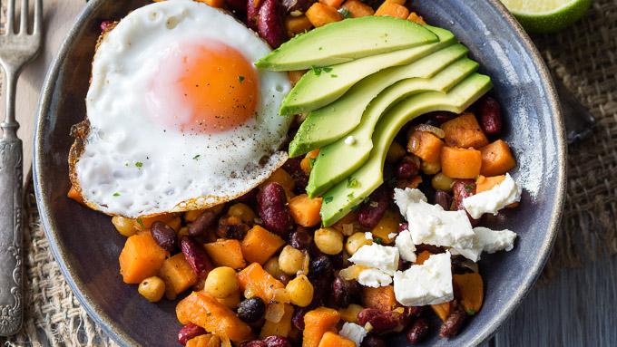 Healthy Breakfast Bowl with Beans and Egg | The Worktop