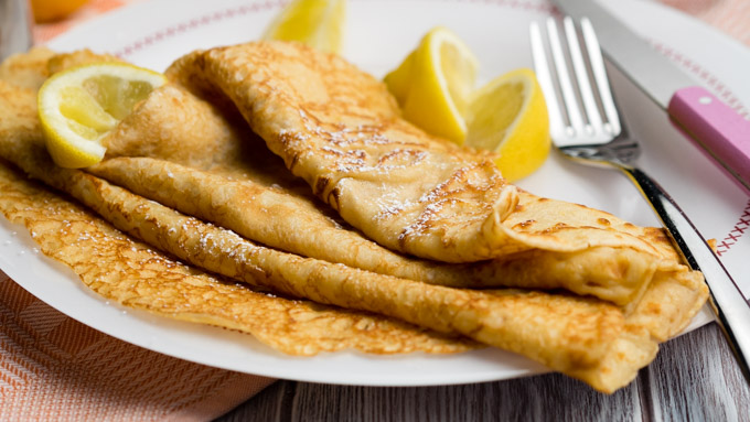 Thin Pancake Recipe - with lemon and powdered sugar | The Worktop