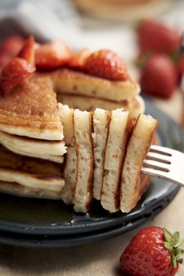 Eggless Pancakes - Fluffy and Delicious | The Worktop